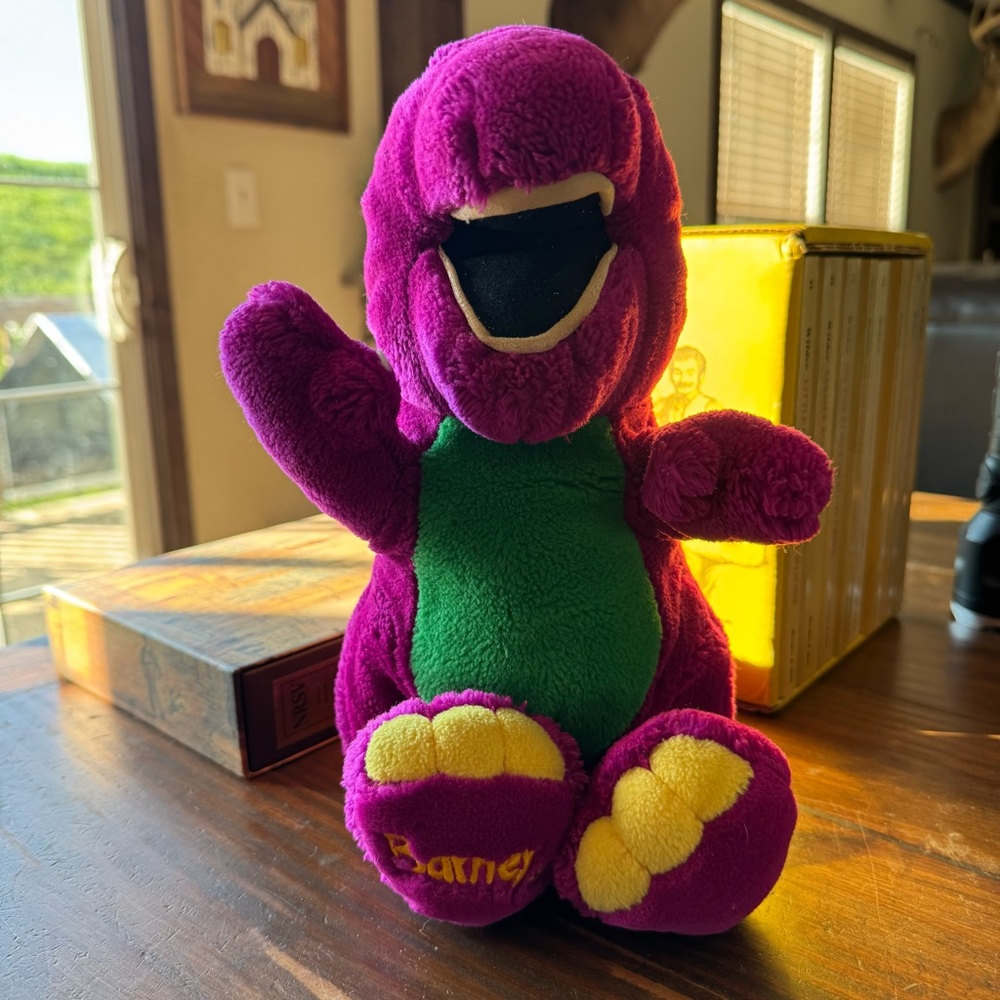 Vintage 1992 Barney The Dinosaur Plush by Dakin is a small 13" stuffed animal - Picture 3 of 7